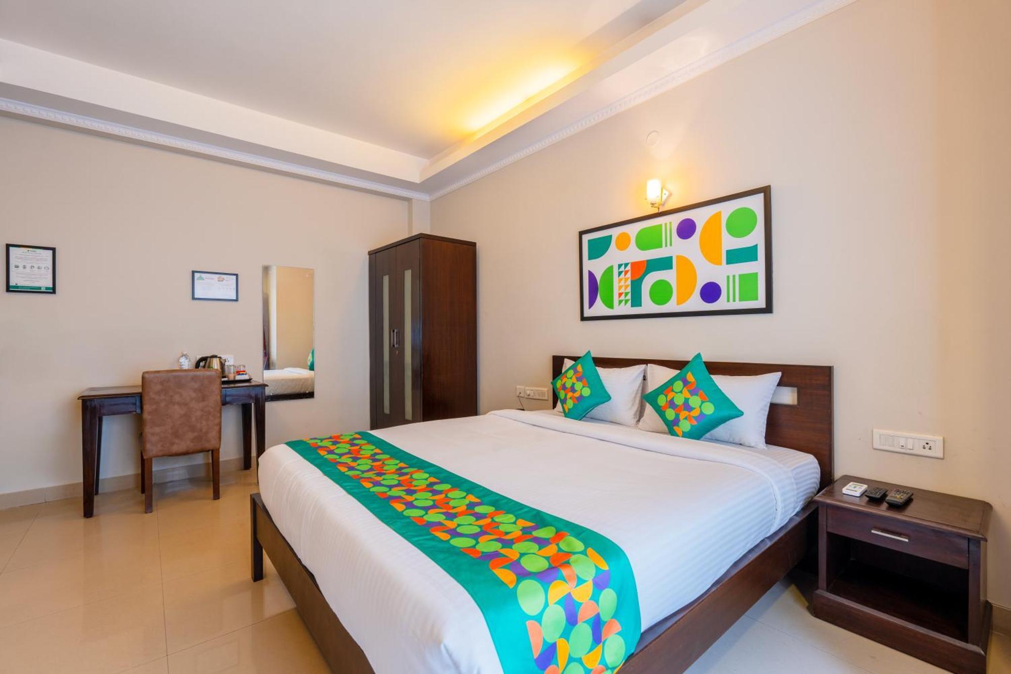 Treebo Ivory White Inn บังกาลอร์ ภายนอก รูปภาพ